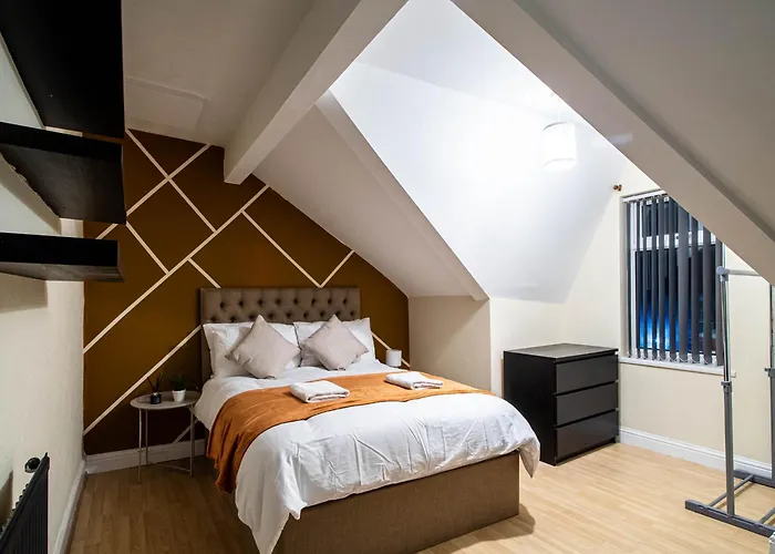 Lägenhet 3-bed Near Centre - Headingly Free Parking *