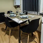 דירה 3-bed Near Centre - Headingly Free Parking